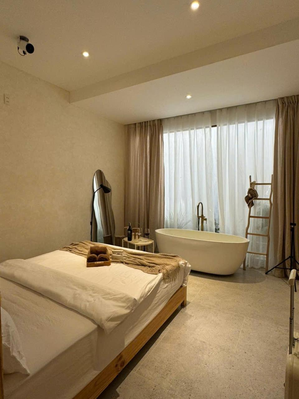 Sunset Story Hotel Ap Khanh Phuoc Exterior photo